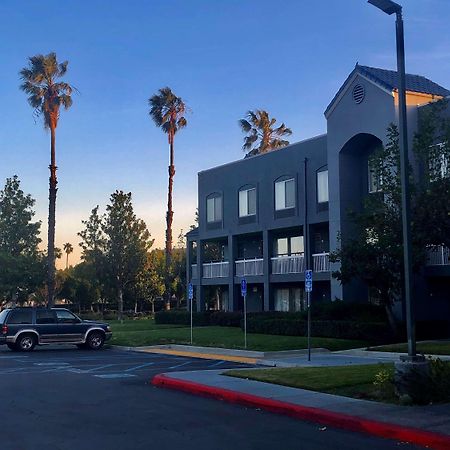 Surestay Hotel By Best Western Ontario Airport Kültér fotó