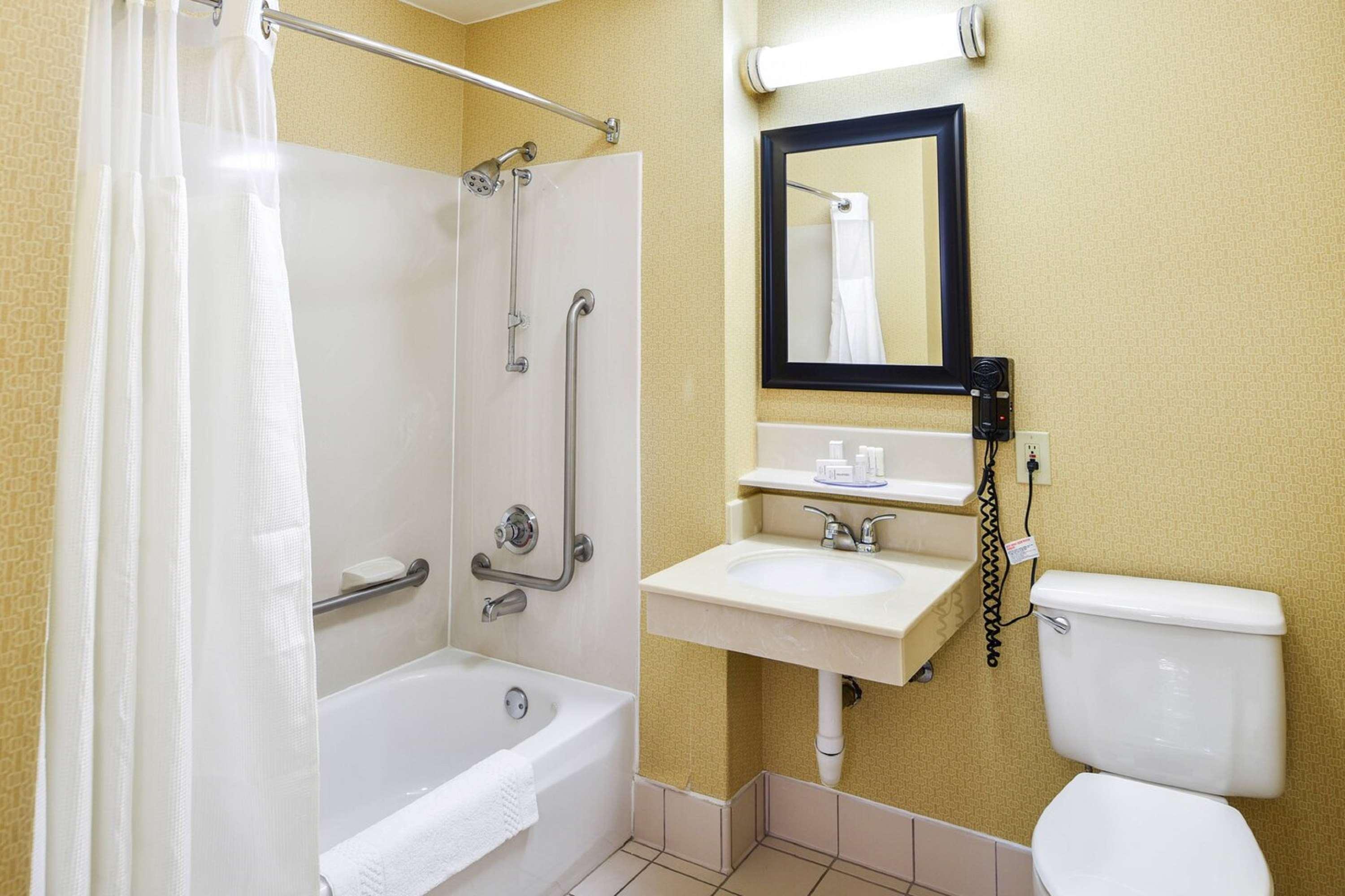 Surestay Hotel By Best Western Ontario Airport Kültér fotó