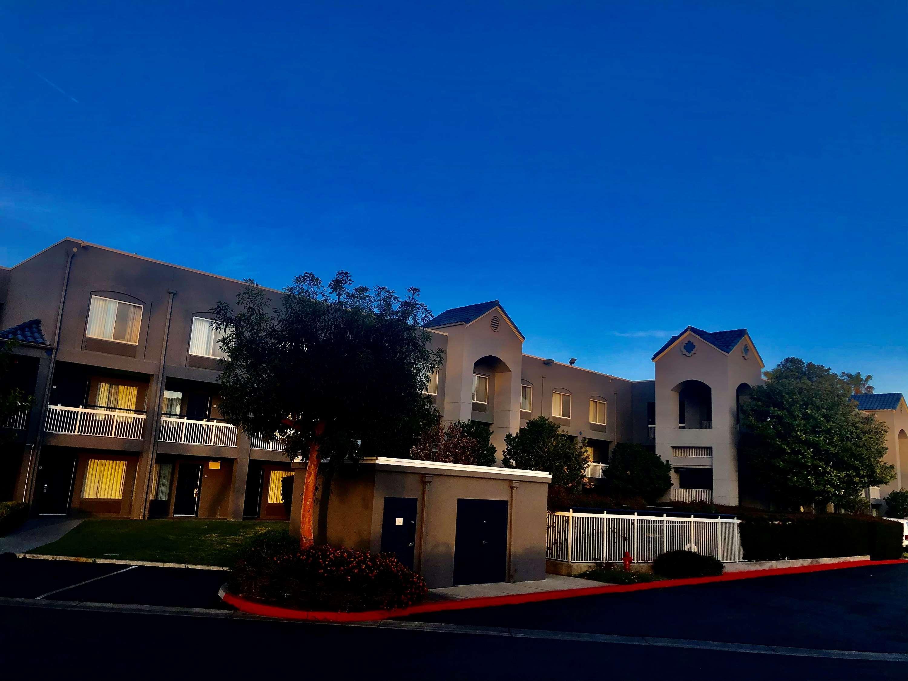 Surestay Hotel By Best Western Ontario Airport Kültér fotó